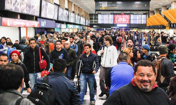 Aeroportos caos jul 2016