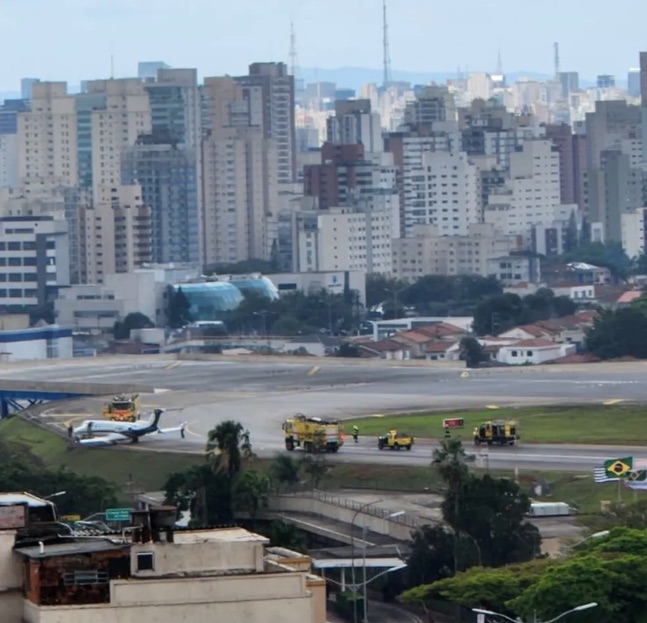 Congonhas acidente com aviao pequeno 2022