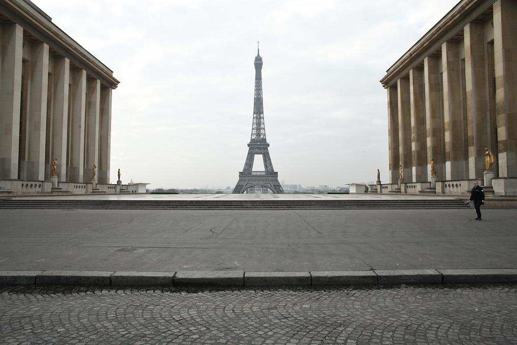 Paris deserta Thibault Camus AP Photo