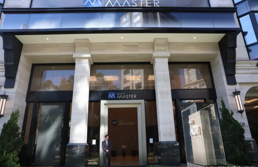 Banco Master fachada