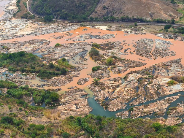 Samarco um ano